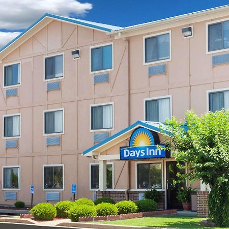Days Inn By Wyndham Dyersburg Exteriér fotografie