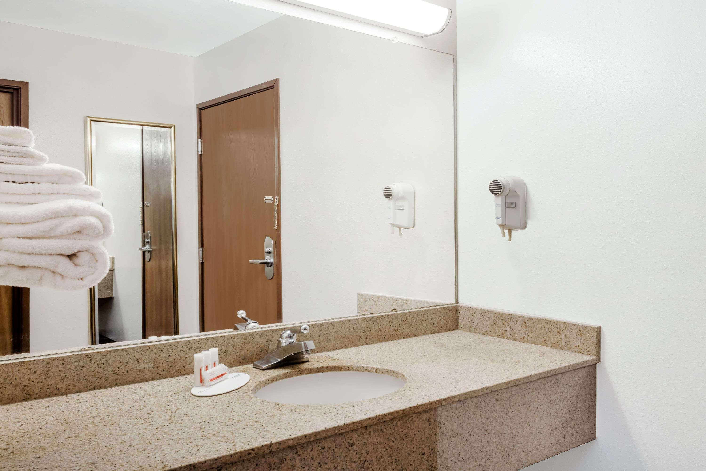 Days Inn By Wyndham Dyersburg Exteriér fotografie