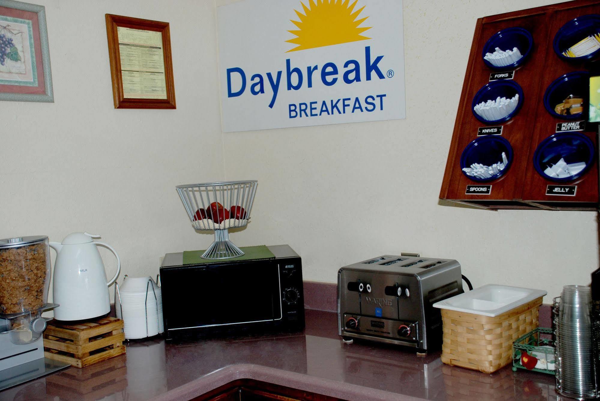 Days Inn By Wyndham Dyersburg Exteriér fotografie